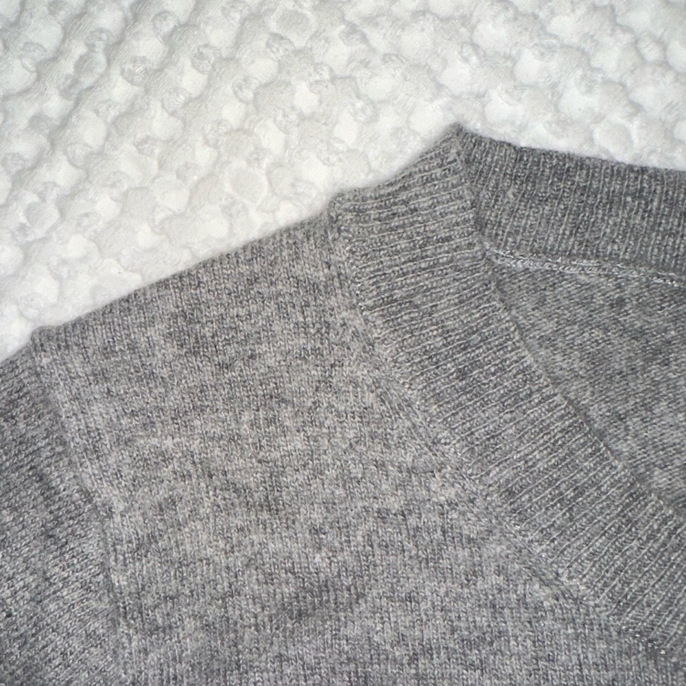 J. Crew Gray Crew Neck Sweater Soft and Cozy Teddie Sweatshirt - Picture 5 of 8